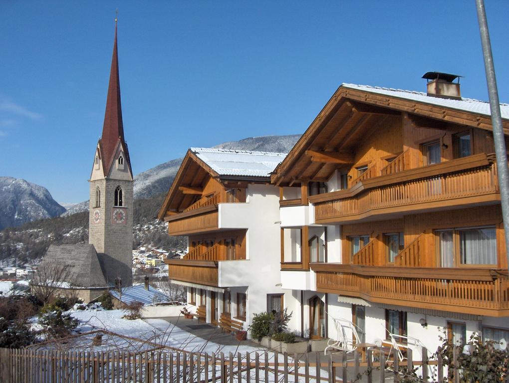 Hotel Waldheim Natz-Schabs Exteriör bild