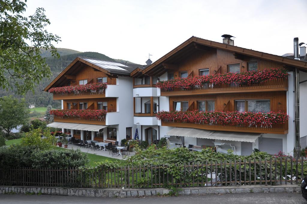 Hotel Waldheim Natz-Schabs Exteriör bild
