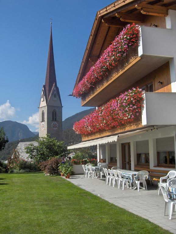 Hotel Waldheim Natz-Schabs Exteriör bild
